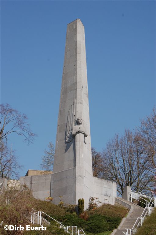 Monument au 14ème Régiment de Ligne